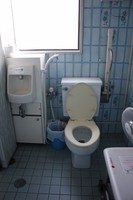 Medium_トイレ (2)